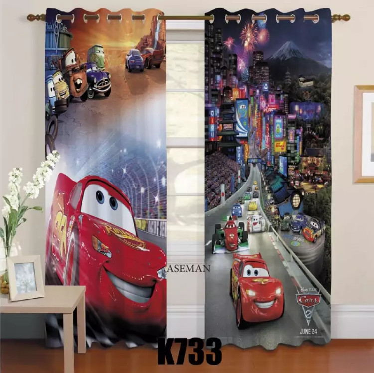 پرده اتاق کودک طرح ماشین مک کویین کد k733